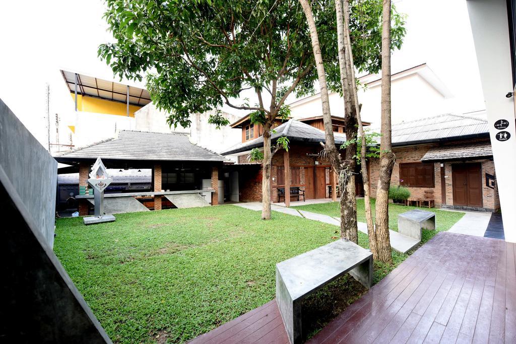 Chiang Mai Udee Hotel Kültér fotó