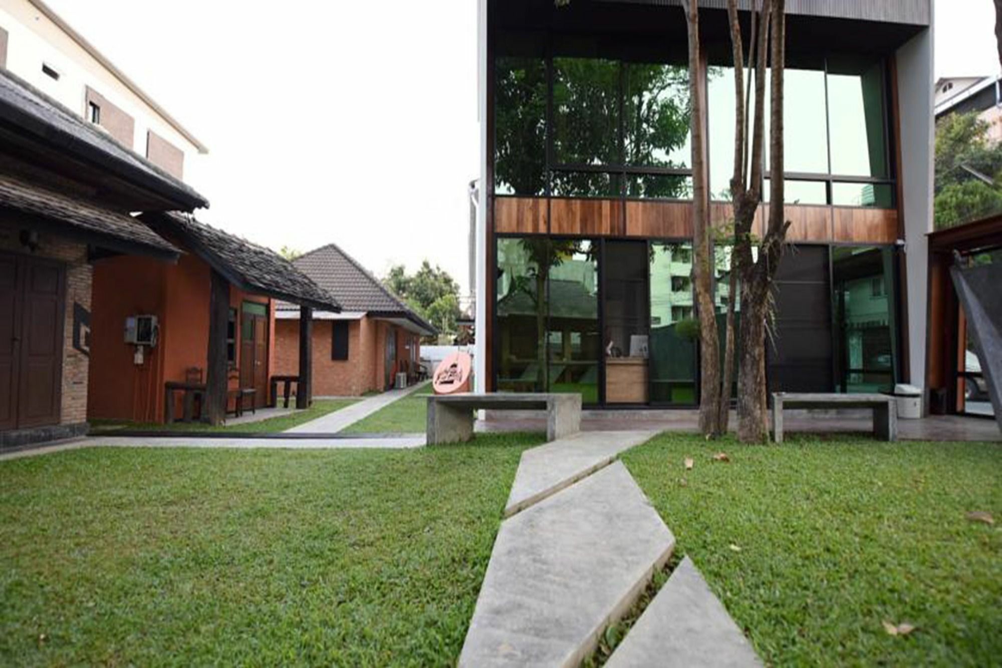Chiang Mai Udee Hotel Kültér fotó