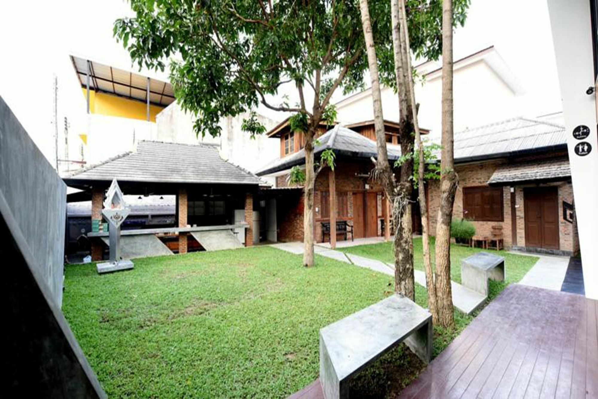 Chiang Mai Udee Hotel Kültér fotó